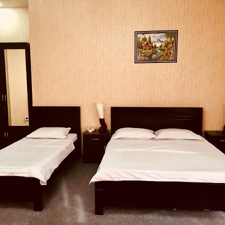 Hotel Nice Tiflis Dış mekan fotoğraf