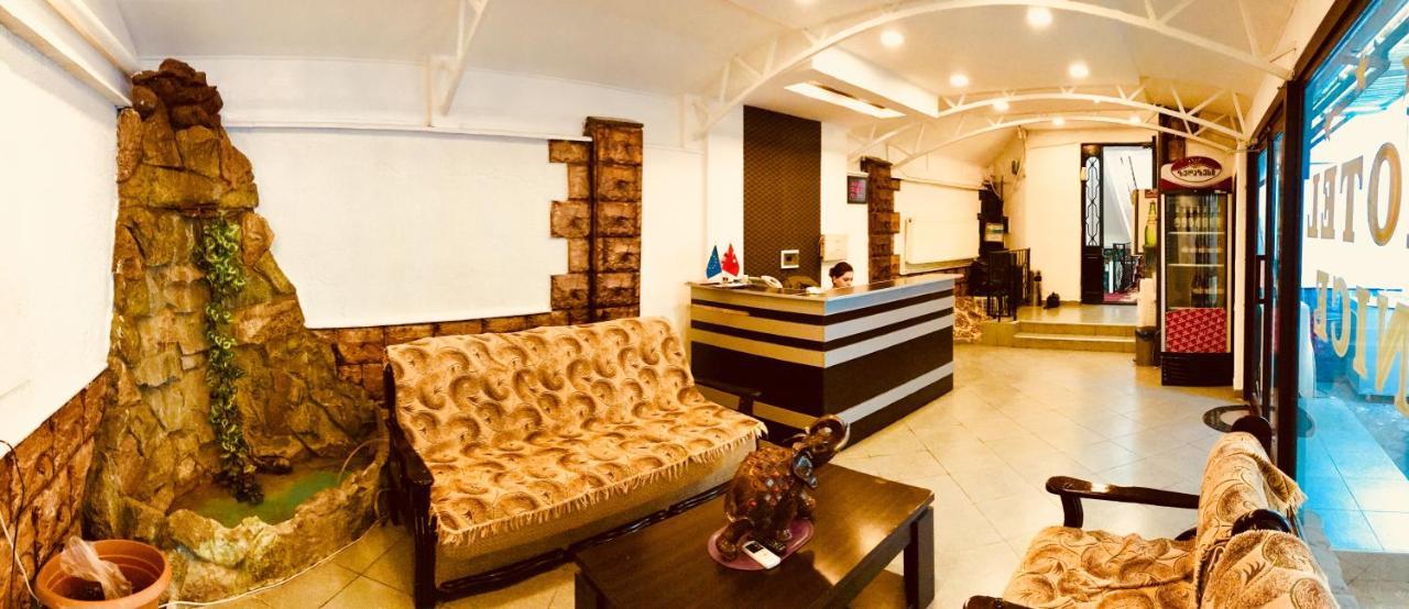 Hotel Nice Tiflis Dış mekan fotoğraf
