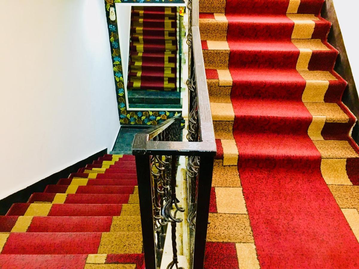 Hotel Nice Tiflis Dış mekan fotoğraf