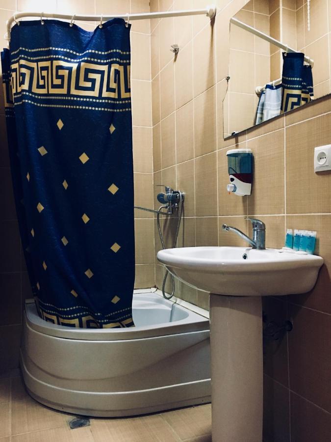 Hotel Nice Tiflis Dış mekan fotoğraf