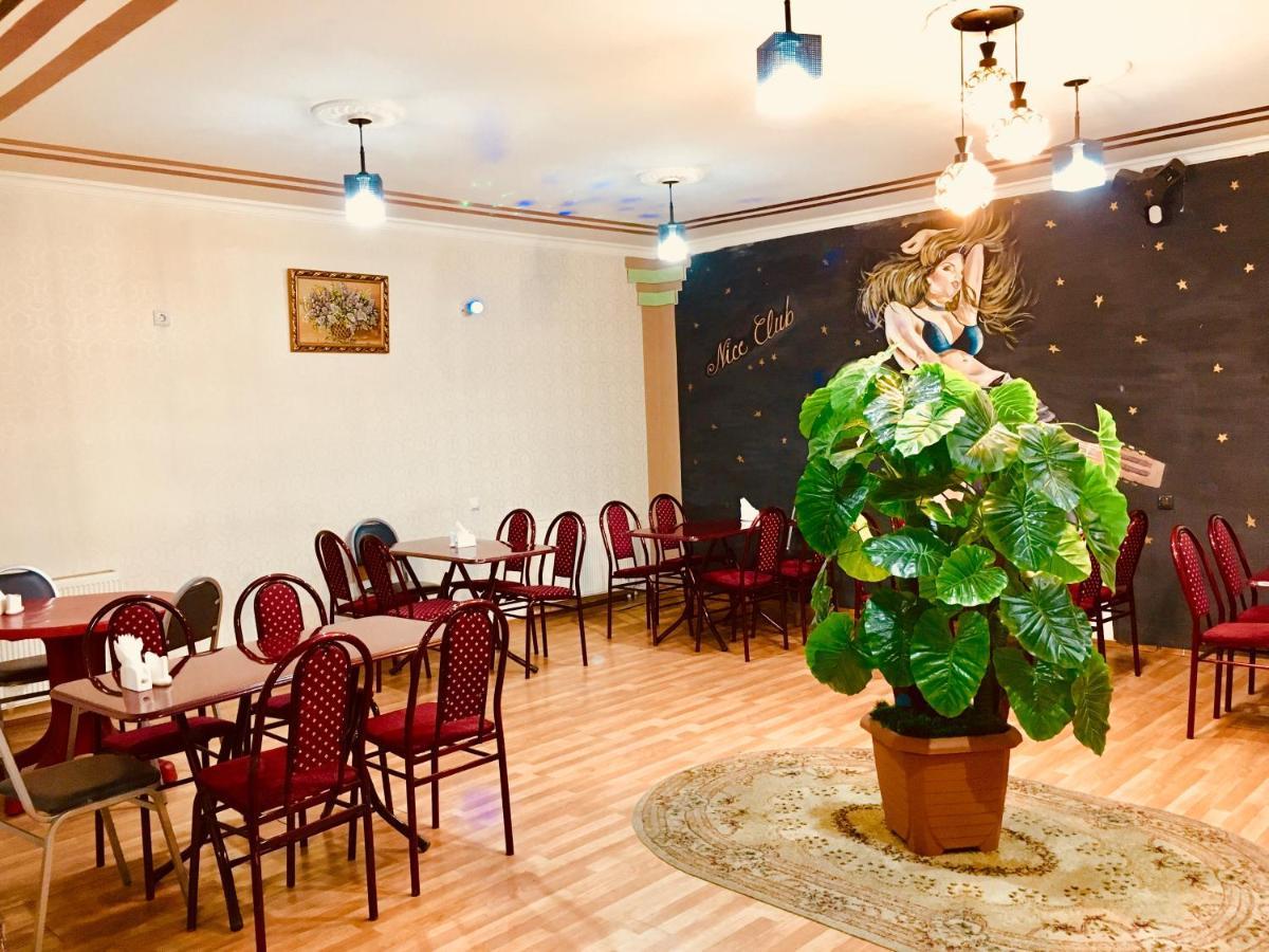 Hotel Nice Tiflis Dış mekan fotoğraf
